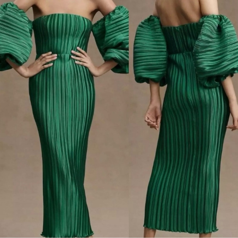 L'IDEE Sirene Off-Shoulder Pleated Midi Gown Green Size 6US